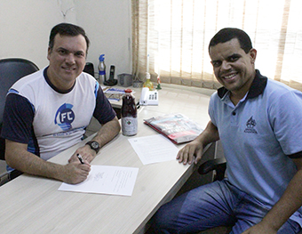 Charles Adventista EDITADA