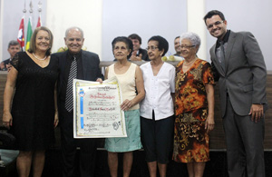 2016 05 25 comenda dr antonio carlos coelho diploma evando foto felipe queiroz div cmc