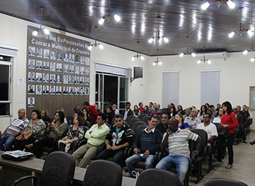 Câmara altera a forma de escolha do presidente do COMDEMA e institui Jornada do Trabalho, Emprego e Renda