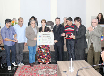 2016 06 22 sessao solene 29 04 fernando sergio grandinetti diploma